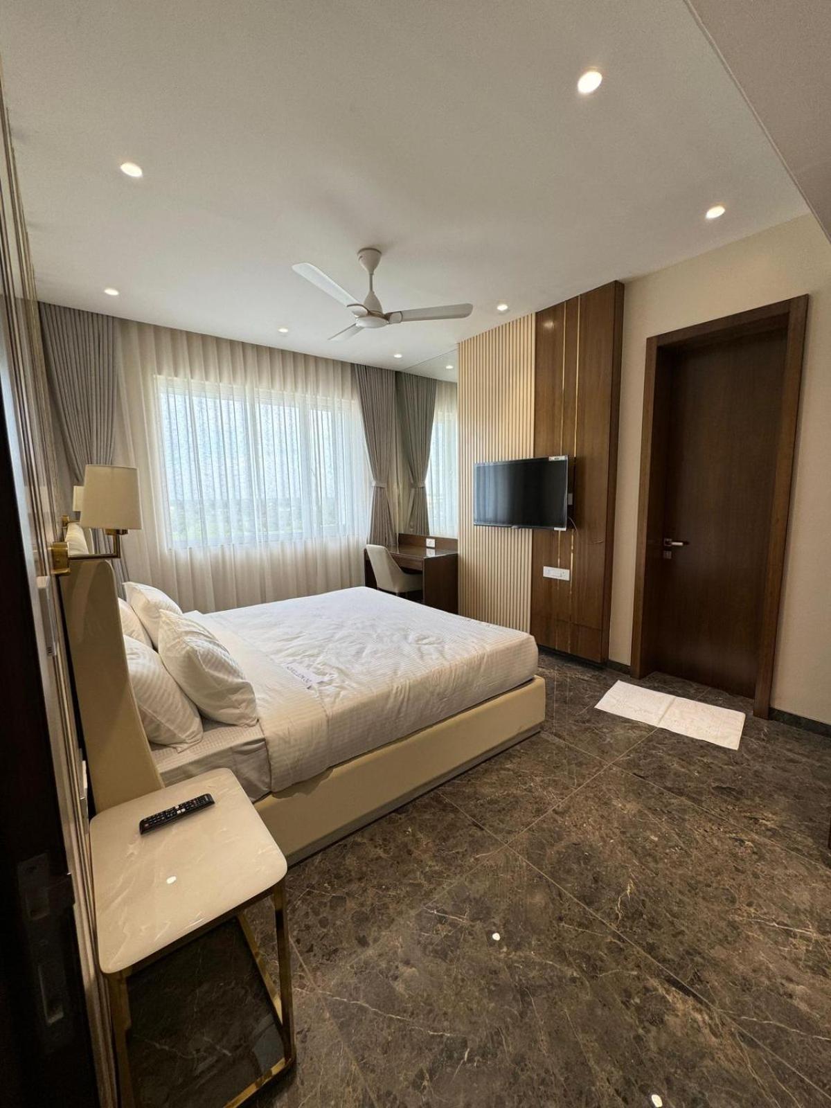Hotel Carnival Parbhani Zewnętrze zdjęcie